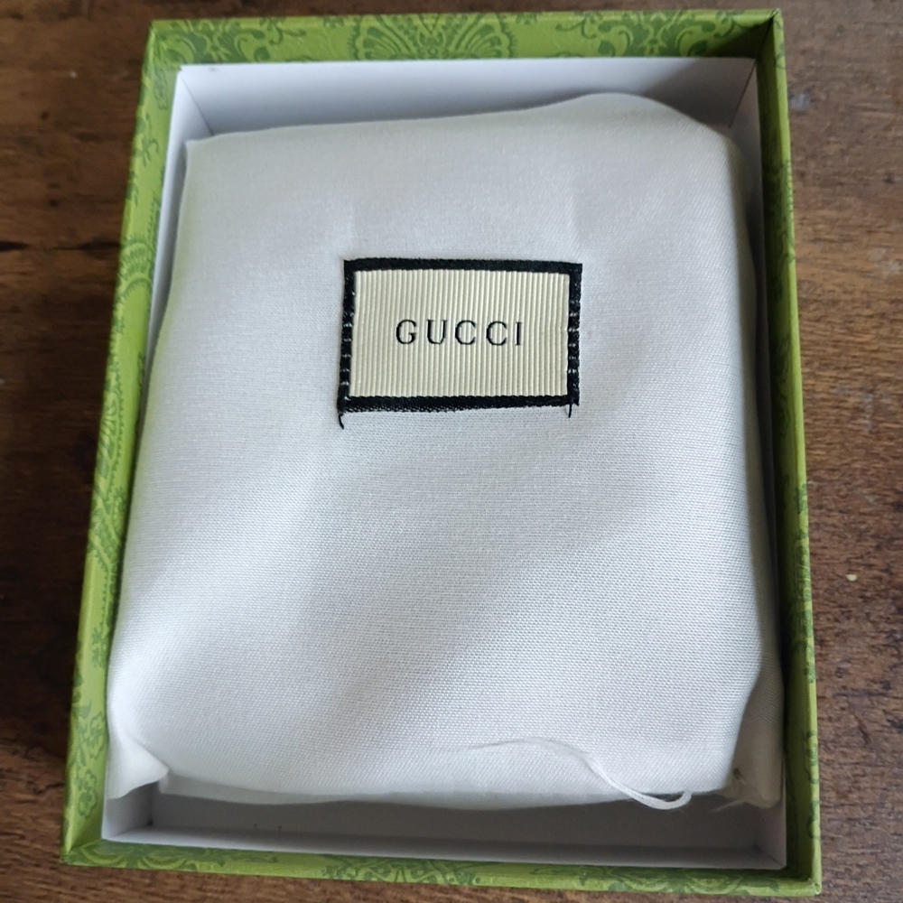 Gucci Black Leather Wallet - Picture 7 of 11